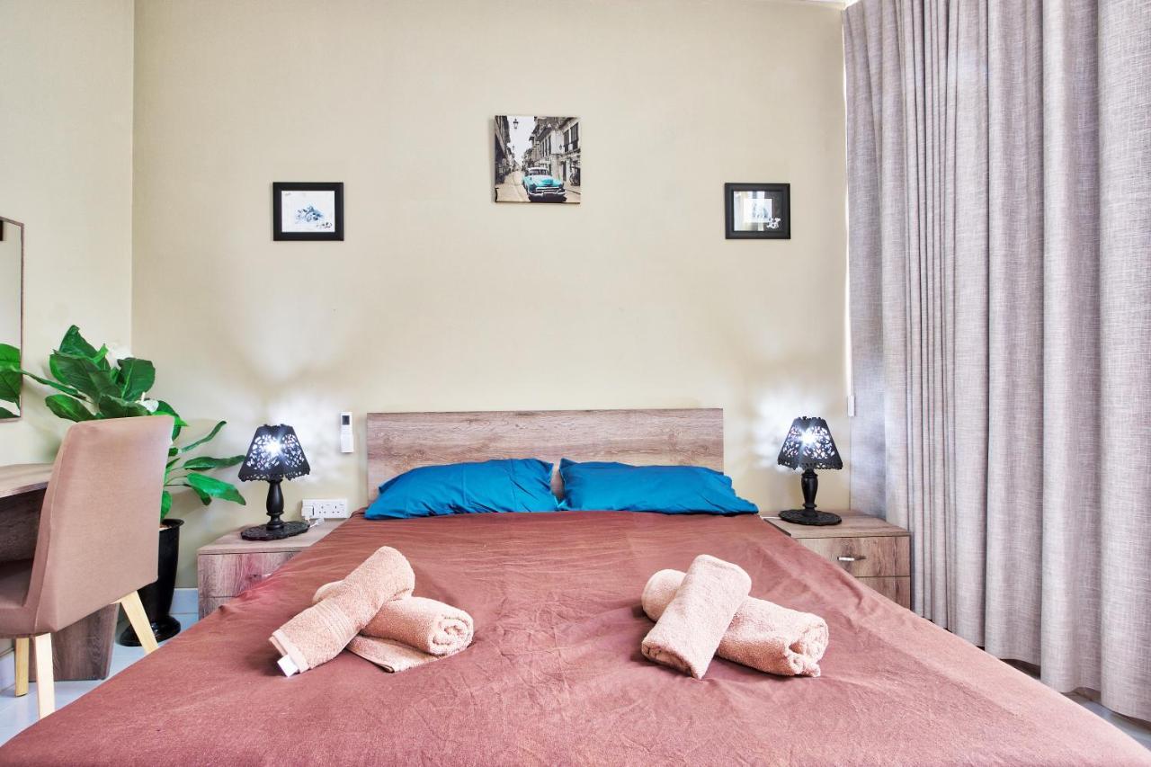 119/4 - Sea View - 3 Bedrooms