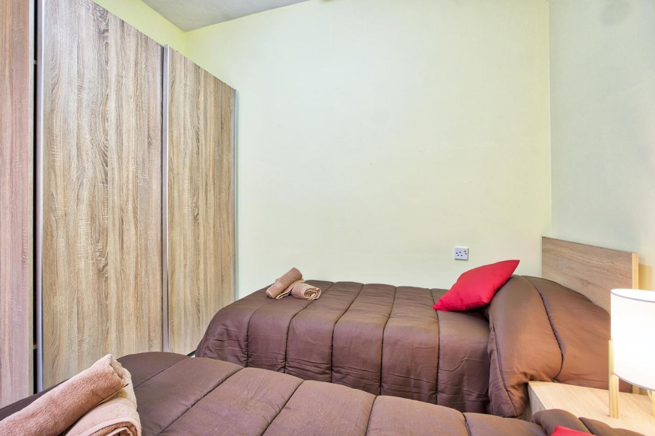 Apartment 119/4 - Sea View - 3 Bedrooms